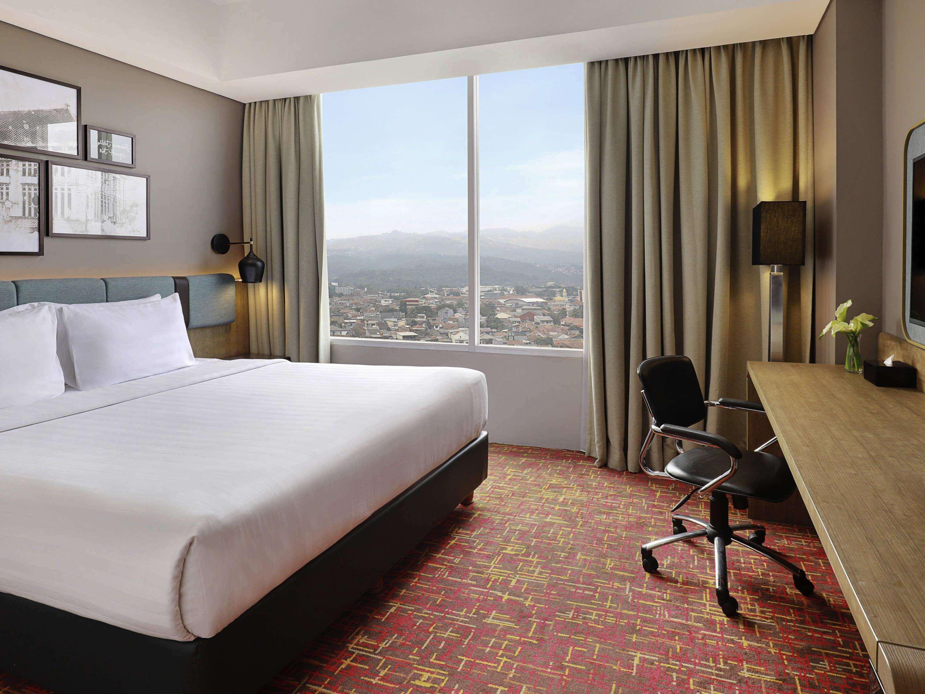Mercure Bandung Nexa Supratman Kültér fotó