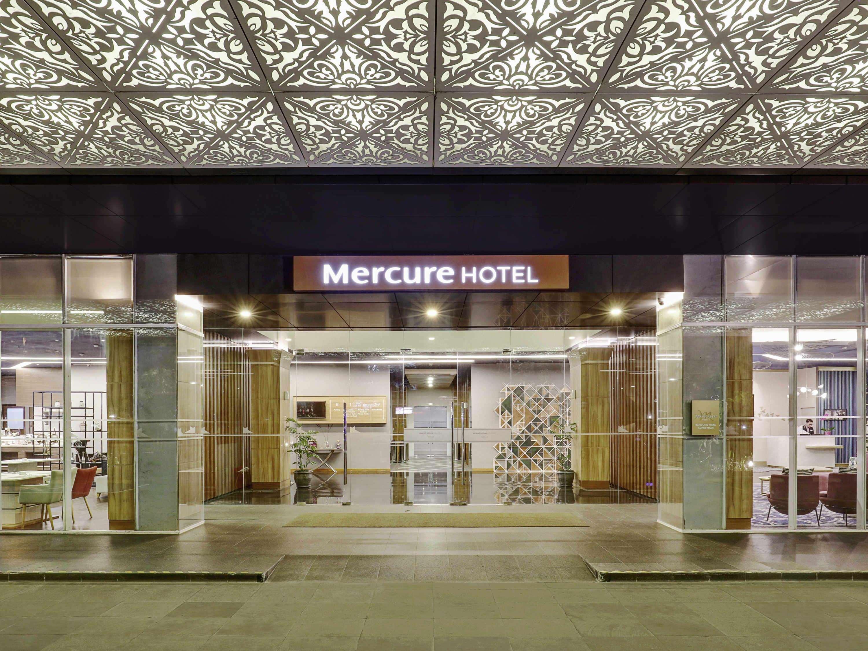 Mercure Bandung Nexa Supratman Kültér fotó