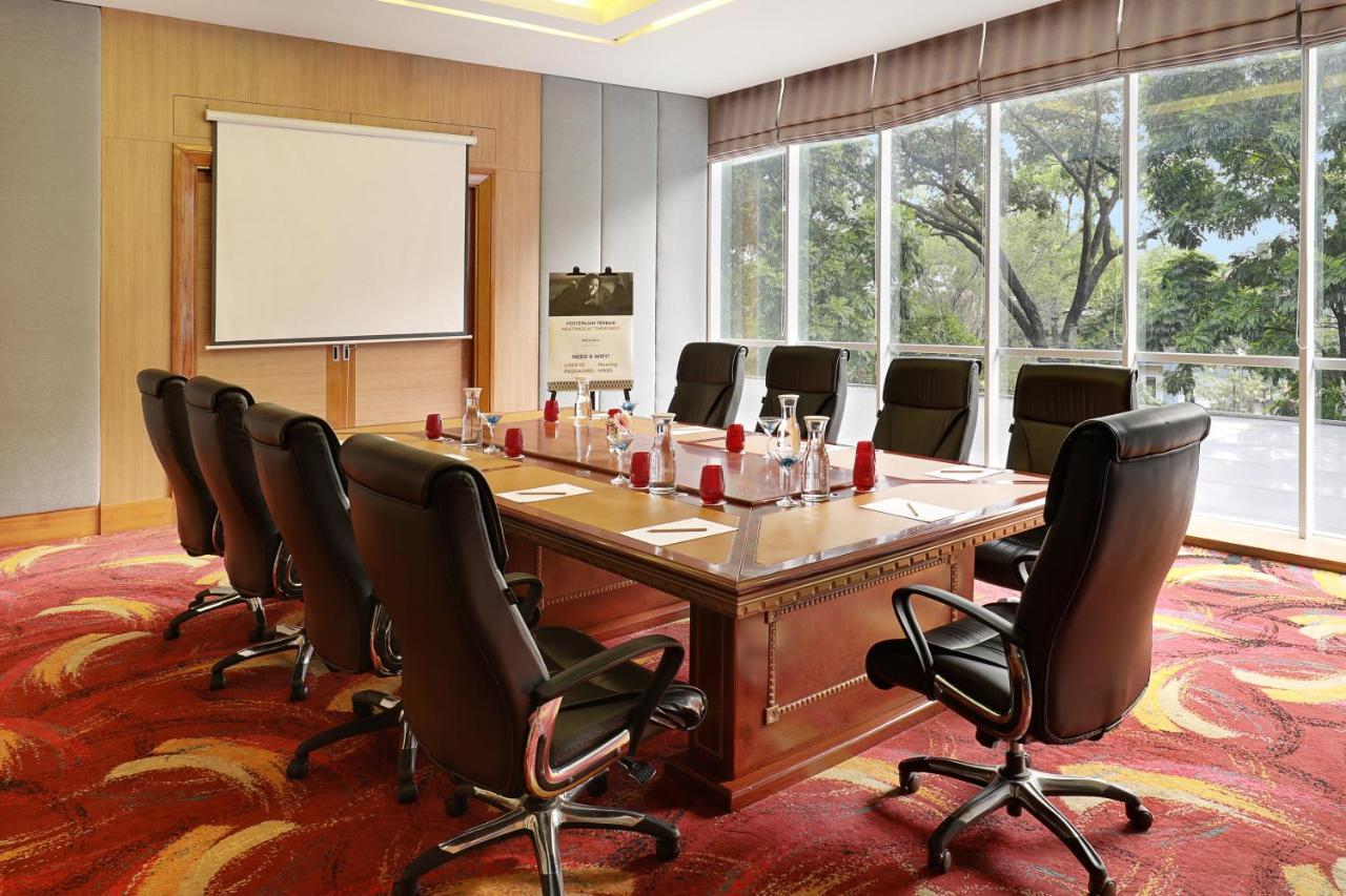 Mercure Bandung Nexa Supratman Kültér fotó